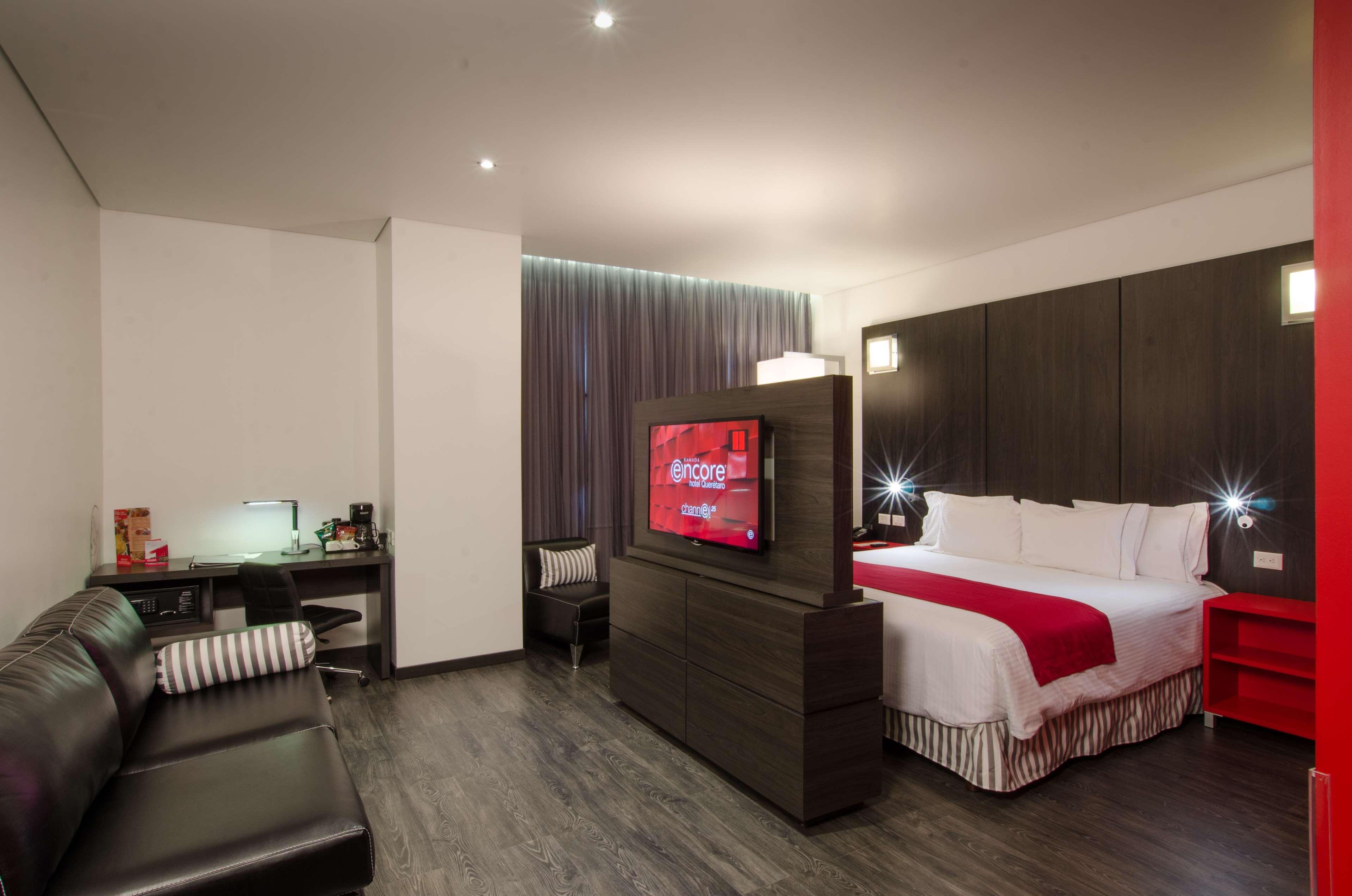Ramada Encore San Luis Potosí Eksteriør bilde