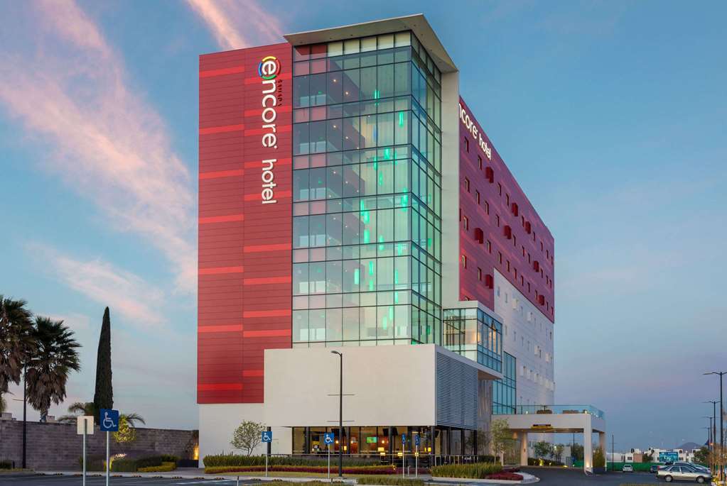 Ramada Encore San Luis Potosí Eksteriør bilde